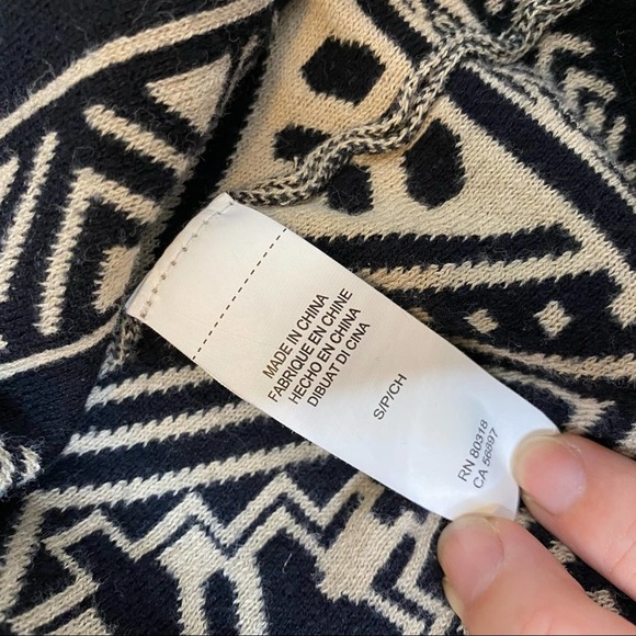 Lucky Brand Aztec Cream & Black Waterfall Open Cardigan Small - Picture 6 of 8